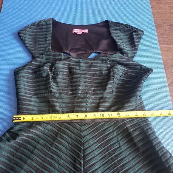 HP. Betsey Johnson Textured Fit and Flare Dress - Picture 13 of 14